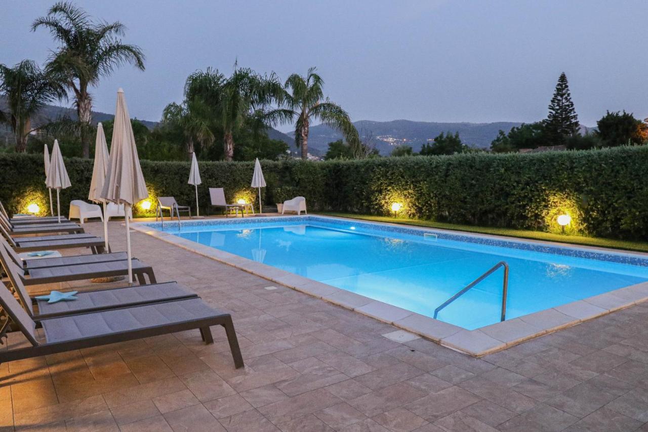B&B Il Girasole Capo dʼOrlando Exterior foto