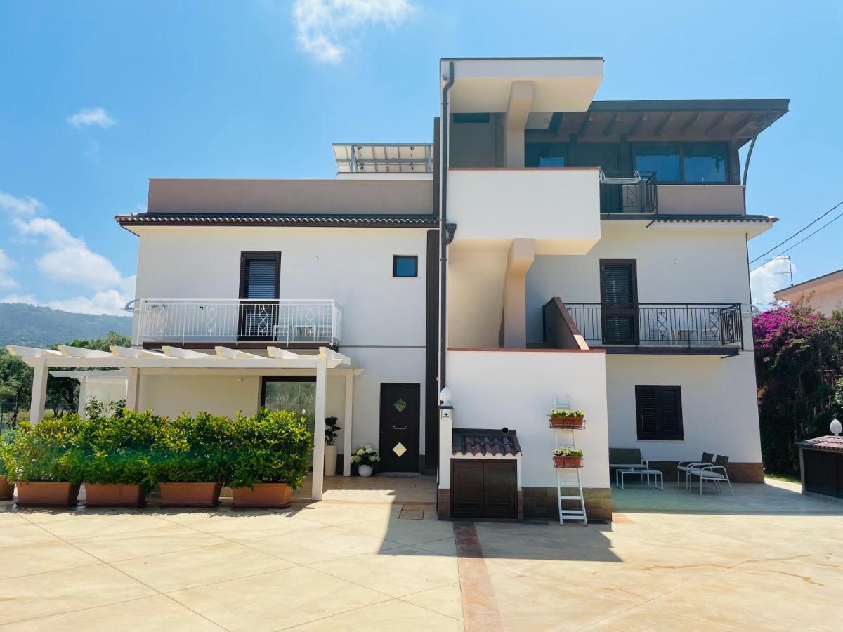 B&B Il Girasole Capo dʼOrlando Exterior foto