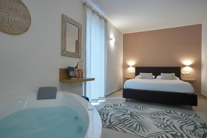 B&B Il Girasole Capo dʼOrlando Exterior foto