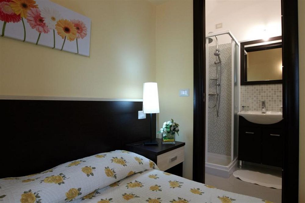 B&B Il Girasole Capo dʼOrlando Exterior foto