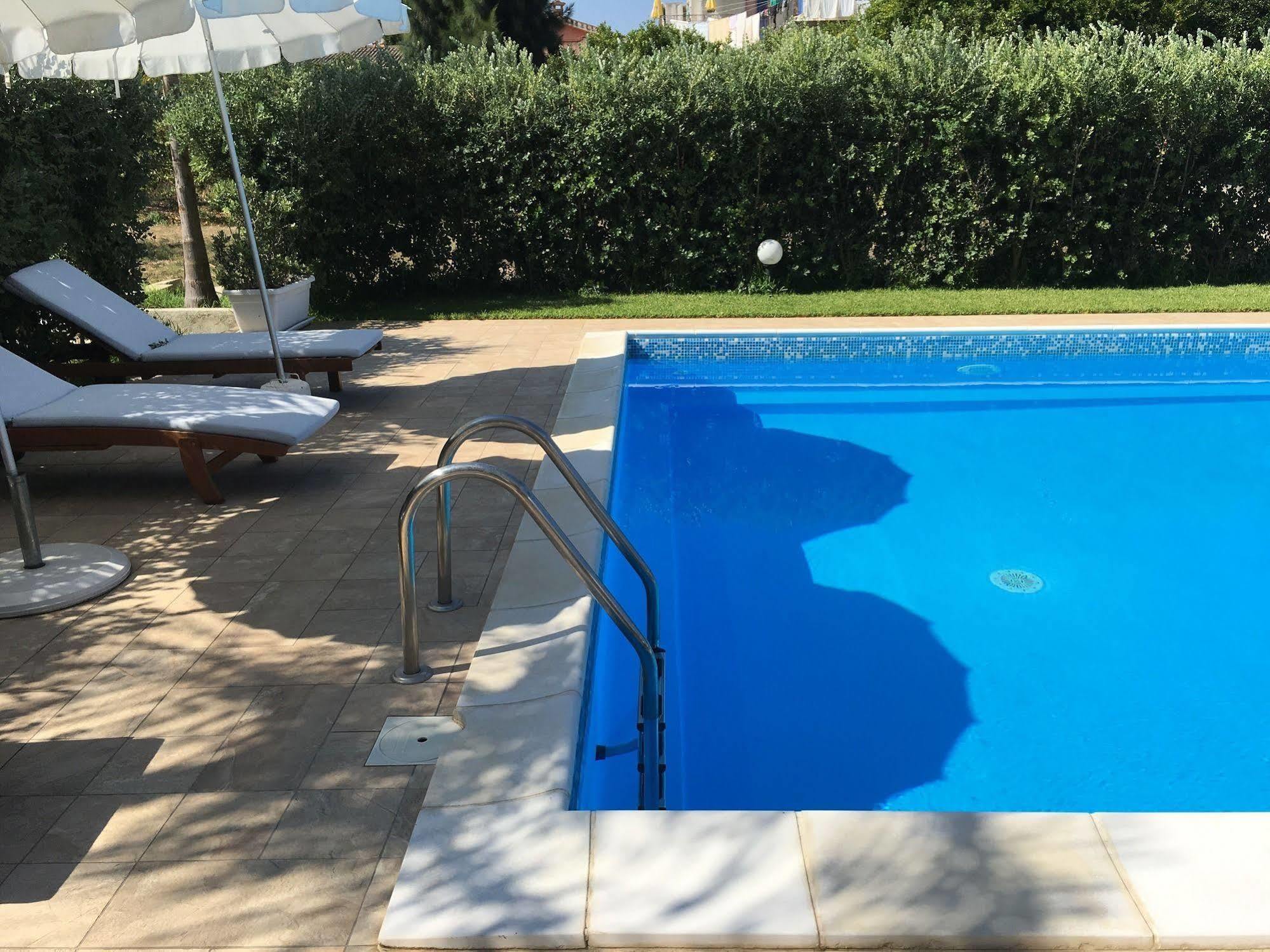 B&B Il Girasole Capo dʼOrlando Exterior foto